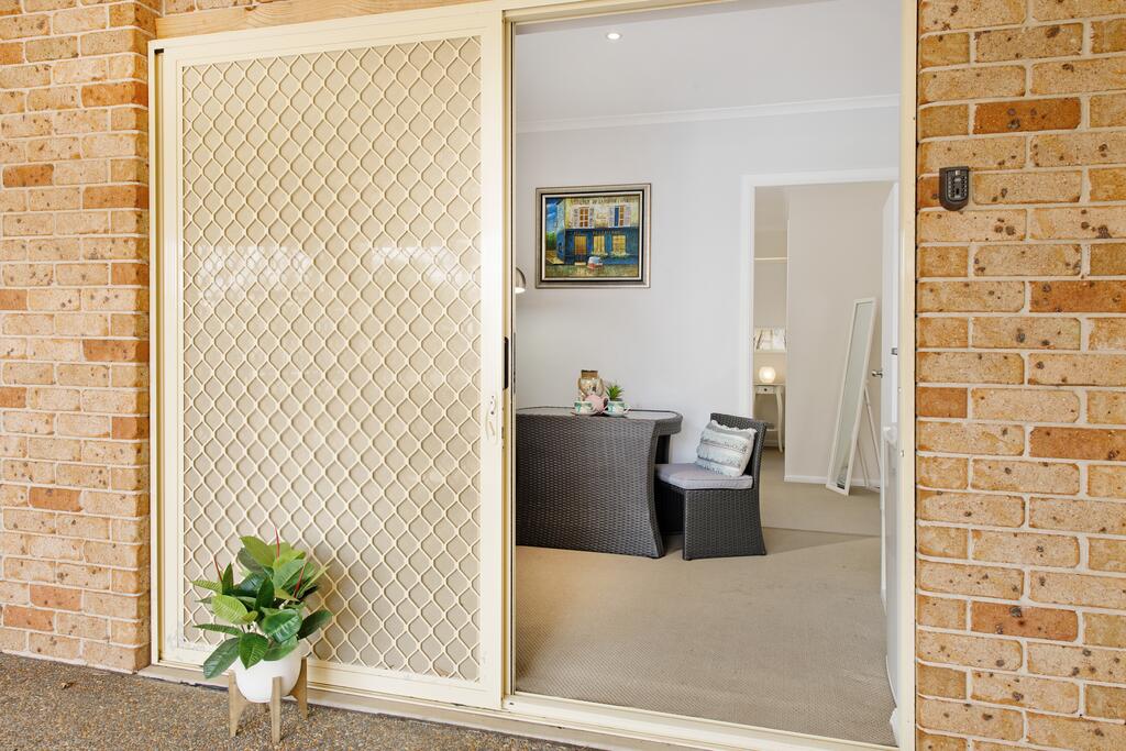 Laze Dayz at Lighthouse - studio with shared pool Port Macquarie