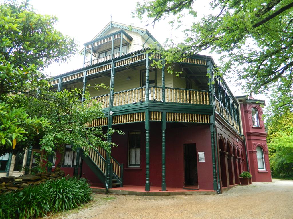 Leura House Leura