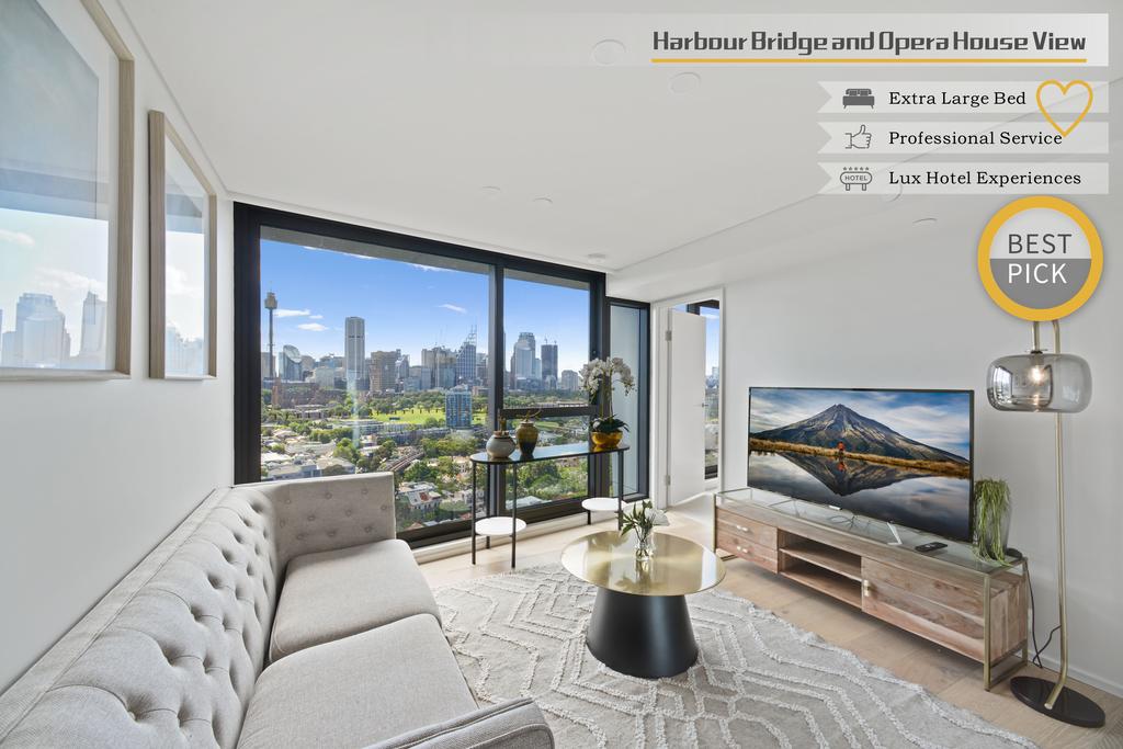 Luxurious Harbour Bridge and Opera House Views apt Potts Point