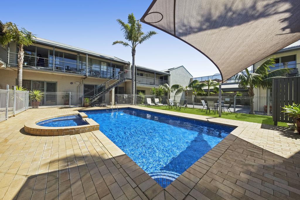 Moonlight Bay Apartments Rye