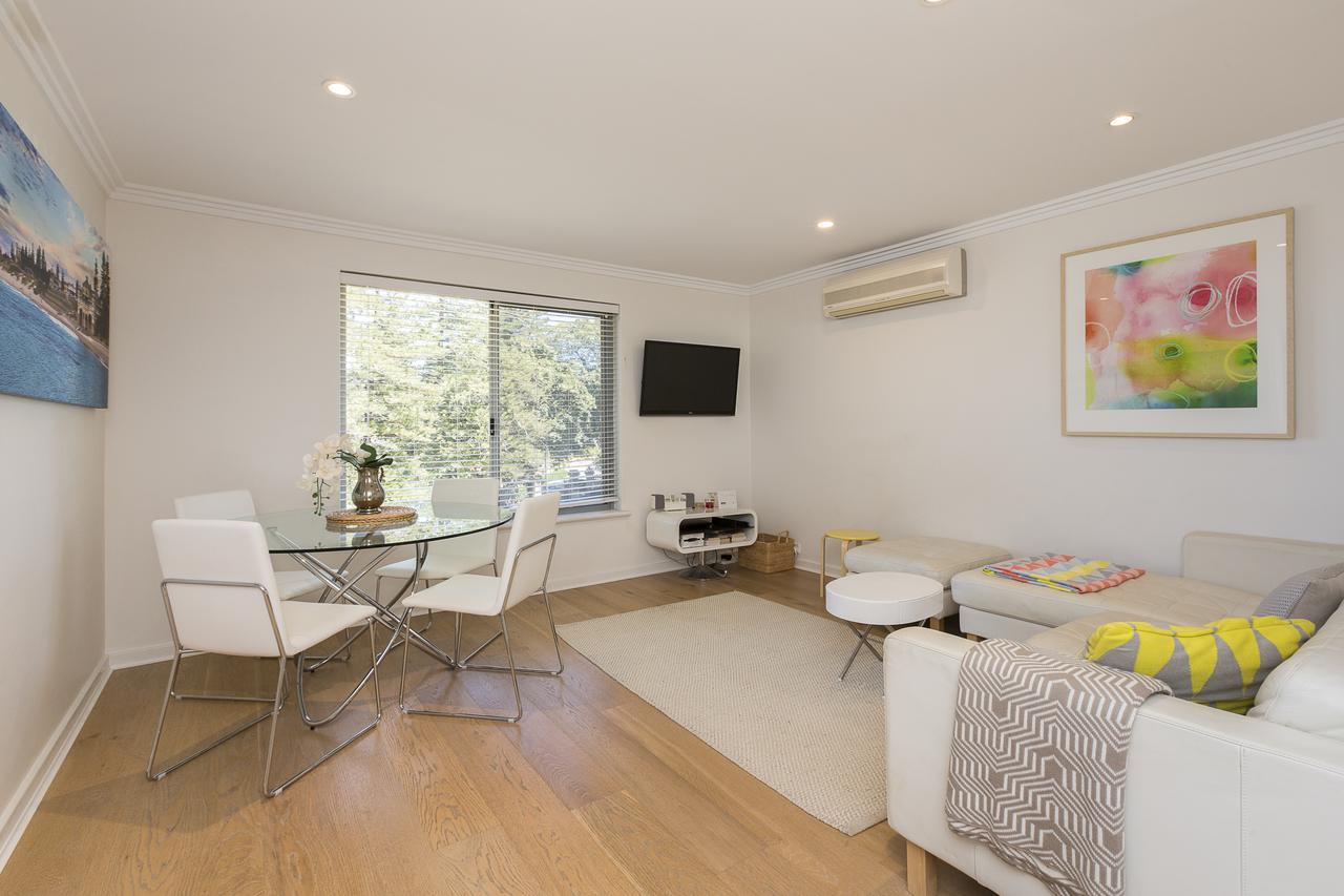 Cottesloe Beach Pines Apartment Cottesloe