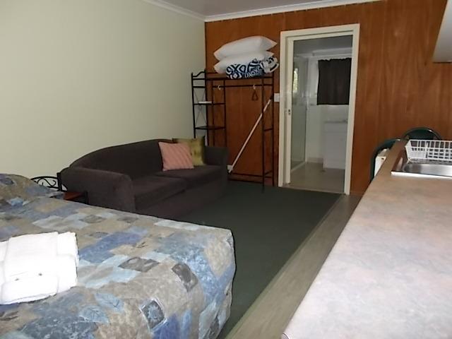 Oakridge Motel Tourist Park Oakey