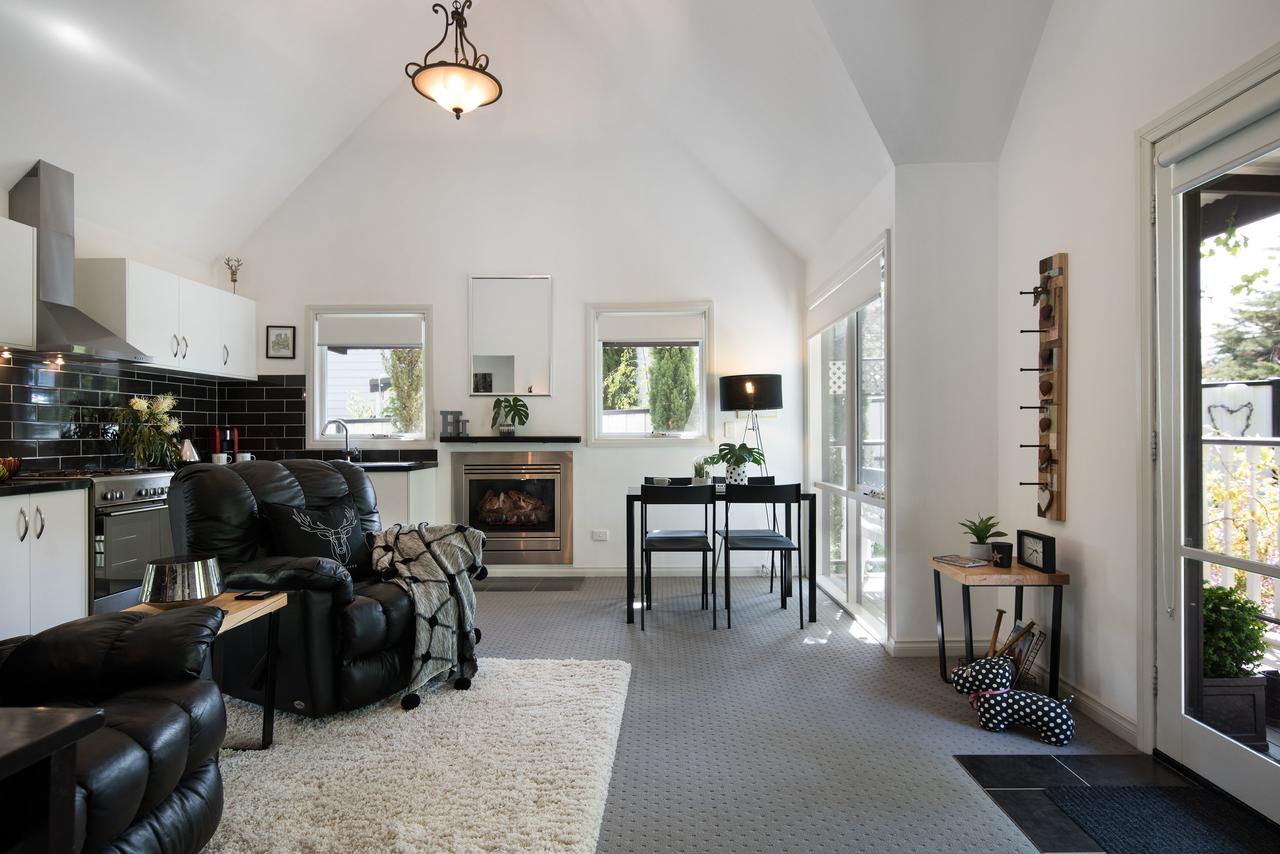 Cottage  4A Daylesford