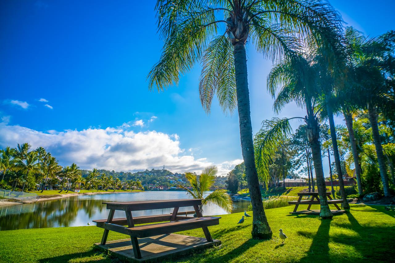 Bay of Palms Elanora