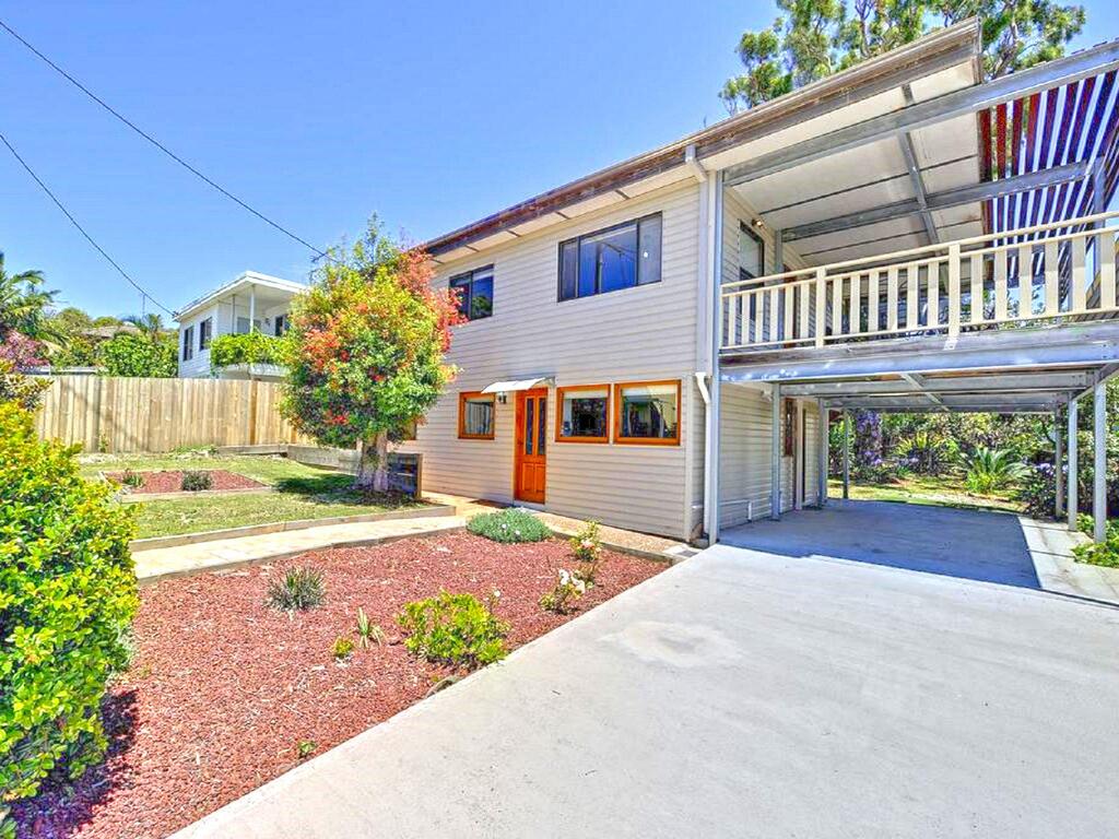 'Beach Break 2' 2/10 Lionel St - downstairs unit with Aircon Shoal Bay