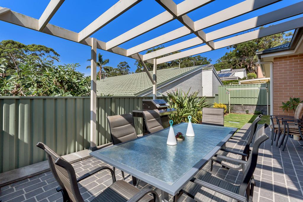 'Tween Bays' Ocean Beach Road 3/39 Shoal Bay
