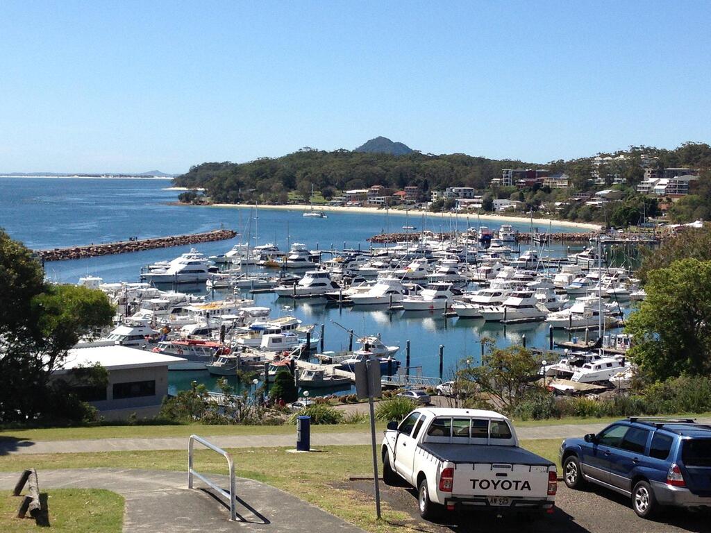 1 'Laman Lodge' 15 Laman Street - stunning air conditioned unit with water views and WIFI Nelson Bay