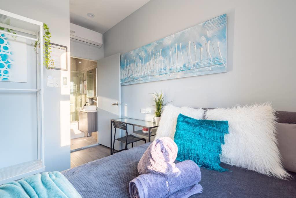 1 Private Double Bed with En-suite Bathroom in Sydney CBD near Train UTS DarlingHarICCC hinatown - SHAREHOUSE Surry Hills