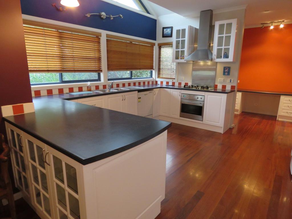 29 Church St Cowes - Large Holiday House close to shops and Beach Cowes