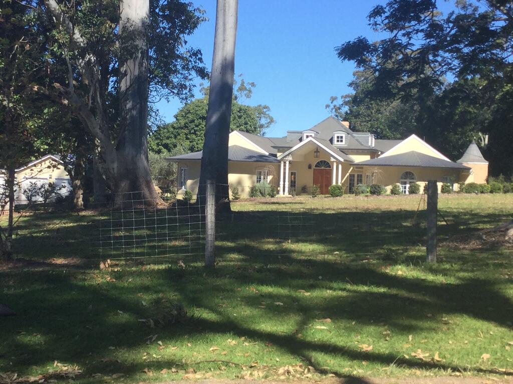 A Very French House Tamborine Mountain