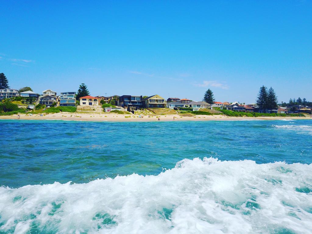 Al Mare Beachfront Retreat Blue Bay