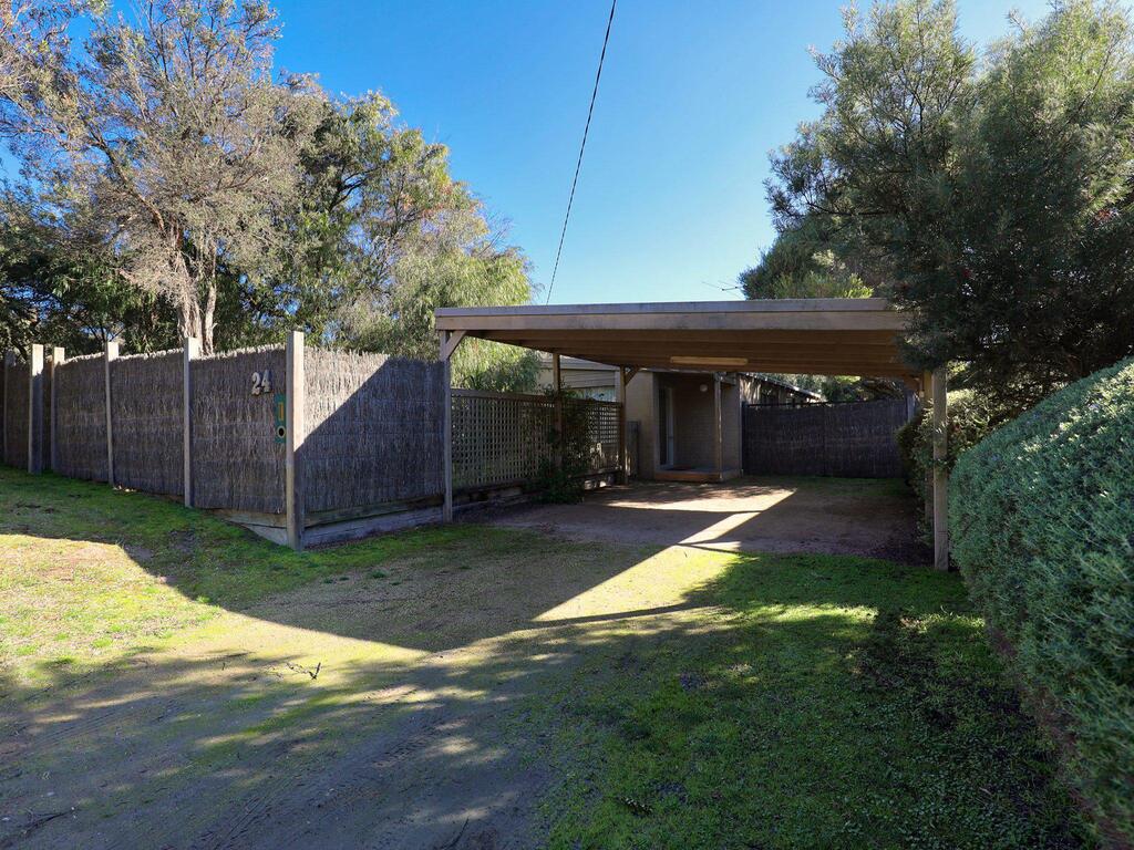 Back Beach Hideaway Blairgowrie