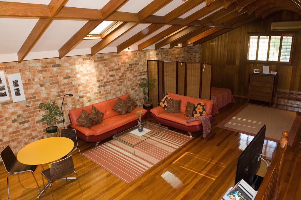 Bet's BB Studio Annandale