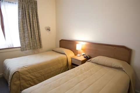 University House - ANU - Go Out 1