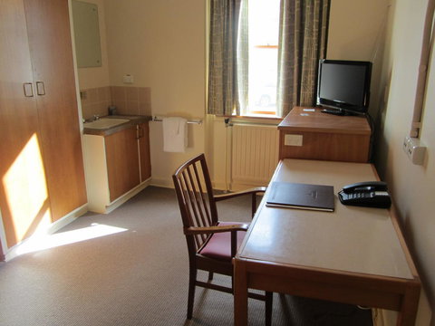 University House - ANU - Go Out 44