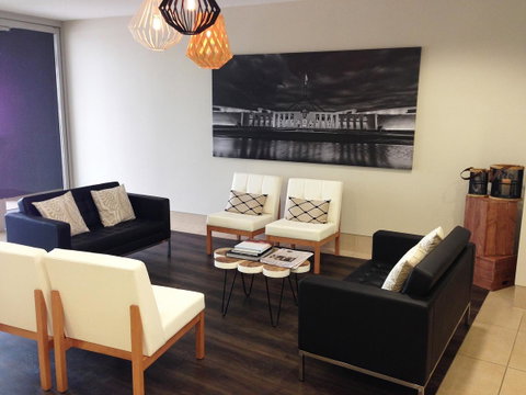 Pacific Suites Canberra - Go Out 6