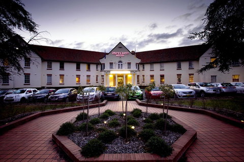 Mercure Canberra - Go Out 27