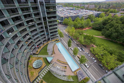 Manhattan 303 Canberra City ACT - Pubs and Clubs 8