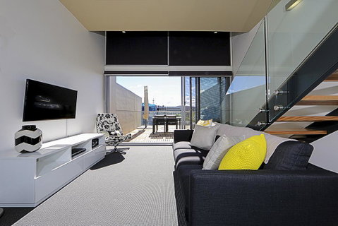 Mode 220 Braddon ACT - Go Out 0