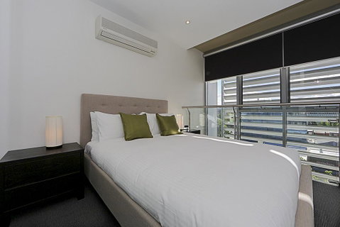 Mode 220 Braddon ACT - Go Out 5