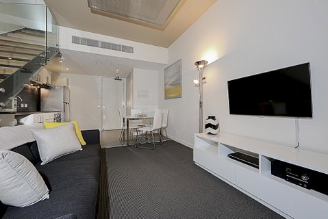 Mode 220 Braddon ACT - Go Out 12