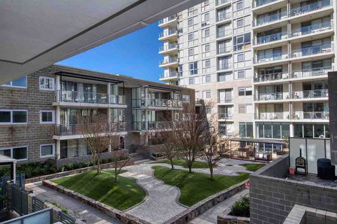 Spacious 1BR Stylish New Acton Apartment +Parking - Pubs and Clubs 14