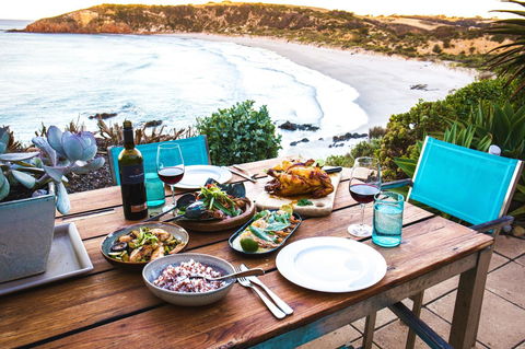 Sky House Kangaroo Island - Pubs and Clubs 23