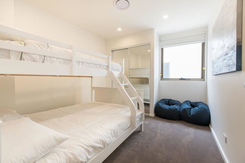 Bluewater Apartments - Pubs and Clubs 31