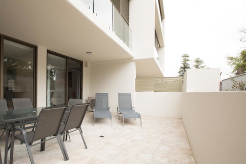 Bluewater Apartments - Pubs and Clubs 44