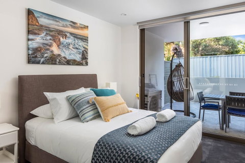 Bluewater Apartments - Pubs and Clubs 11