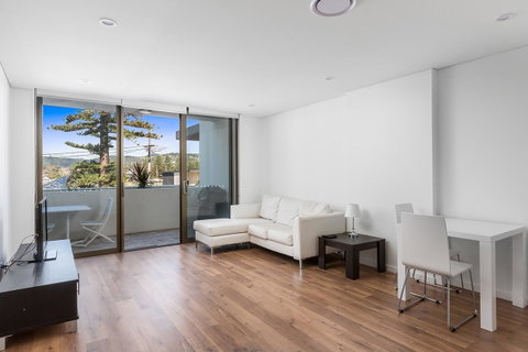 Bluewater Apartments - Pubs and Clubs 19