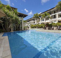 Oaks Santai Resort Casuarina - Pubs and Clubs