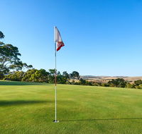 New Terry Hotel  Golf Resort - Pubs and Clubs