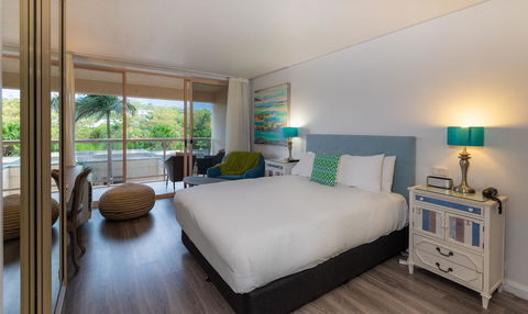 Pacific Bay Resort - Go Out 42