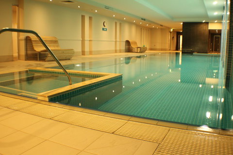 Beachside Luxury Apartments One & Two Bedroom In Beachfront Oaks Pier Building - Go Out 38