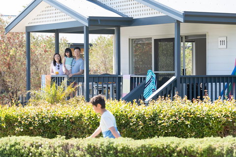 The Retreat West Beach Parks - Pubs and Clubs 6