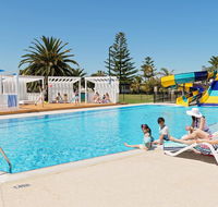 West Beach Parks Resort - Pubs and Clubs