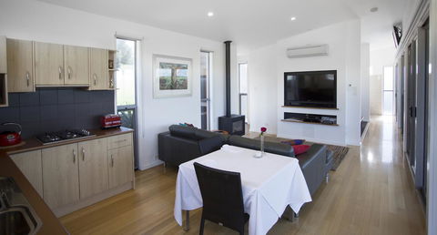 Barossa Pavilions & Glasshouse - Pubs and Clubs 6