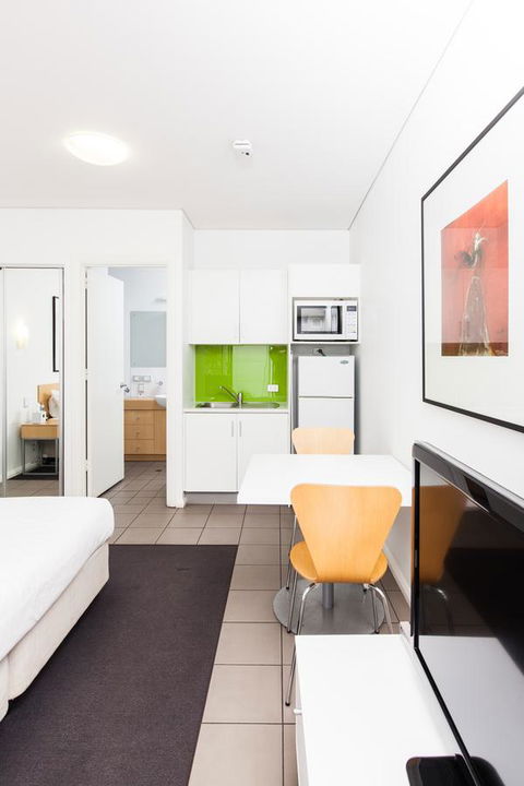 Majestic Oasis Apartments - Go Out 27