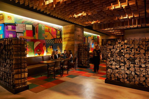 Stamford Plaza Adelaide - Pubs and Clubs 10