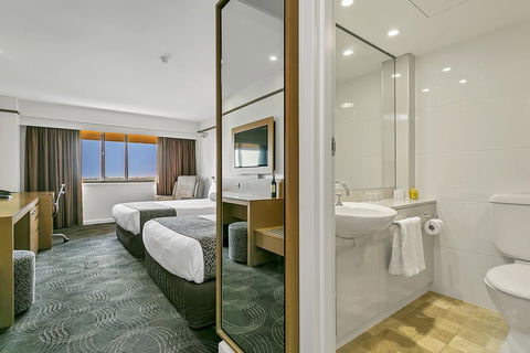 Stamford Plaza Adelaide - Pubs and Clubs 34