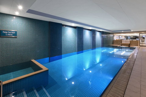 Oaks Glenelg Plaza Pier Suites - Pubs and Clubs 8