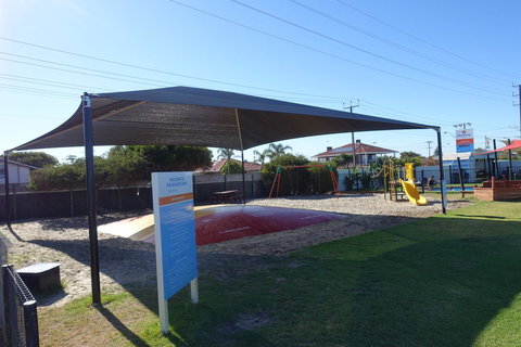 Discovery Parks - Adelaide Beachfront - Pubs and Clubs 14