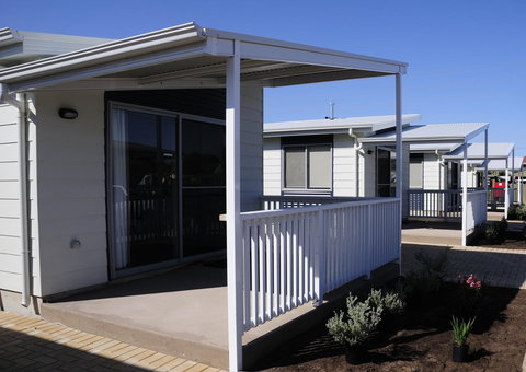 Discovery Parks - Adelaide Beachfront - Pubs and Clubs 44