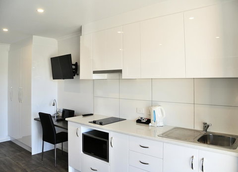 Discovery Parks - Adelaide Beachfront - Pubs and Clubs 41