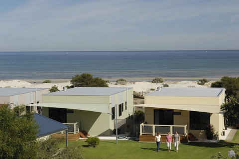 Discovery Parks - Adelaide Beachfront - Pubs and Clubs 25