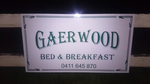 Gaerwood B&B - Pubs and Clubs 14