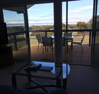 Kangaroo Island Bayview Villas - Pubs and Clubs