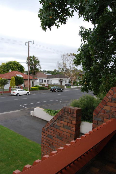 Arkana Motor Inn & Terrace Apartments - Pubs and Clubs 42