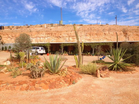 Underground Gem - Pubs and Clubs 11